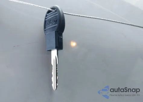 2020 Dodge Grand Caravan Sxt z USA, uszkodzony, nr VIN 2C4RDGCG9LR154570